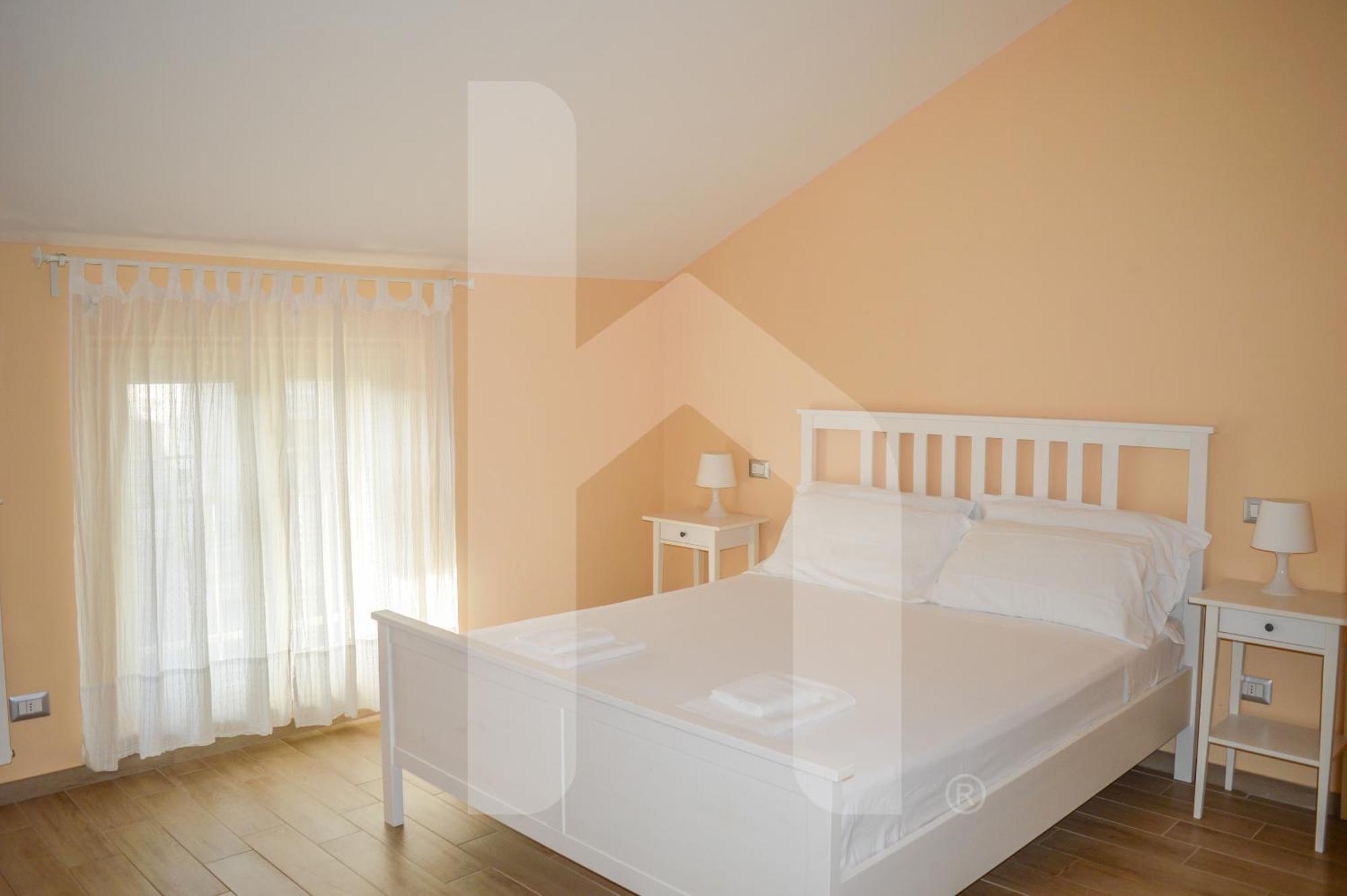 דירות פינטו Homiday - Residenza D'Annunzio מראה חיצוני תמונה